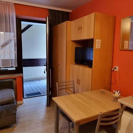 Pokoje Nad Raba Myslenice Bagian luar foto